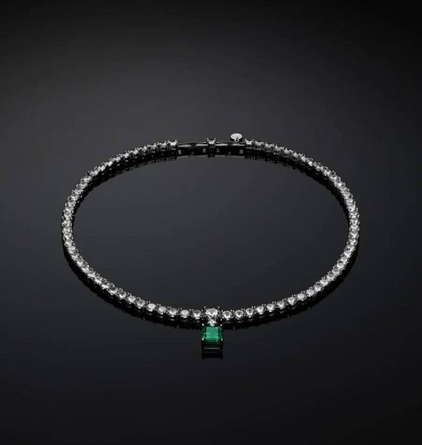 J19AWJ01_EMERALD_NECKLACE_SILVER.1_900x.jpg